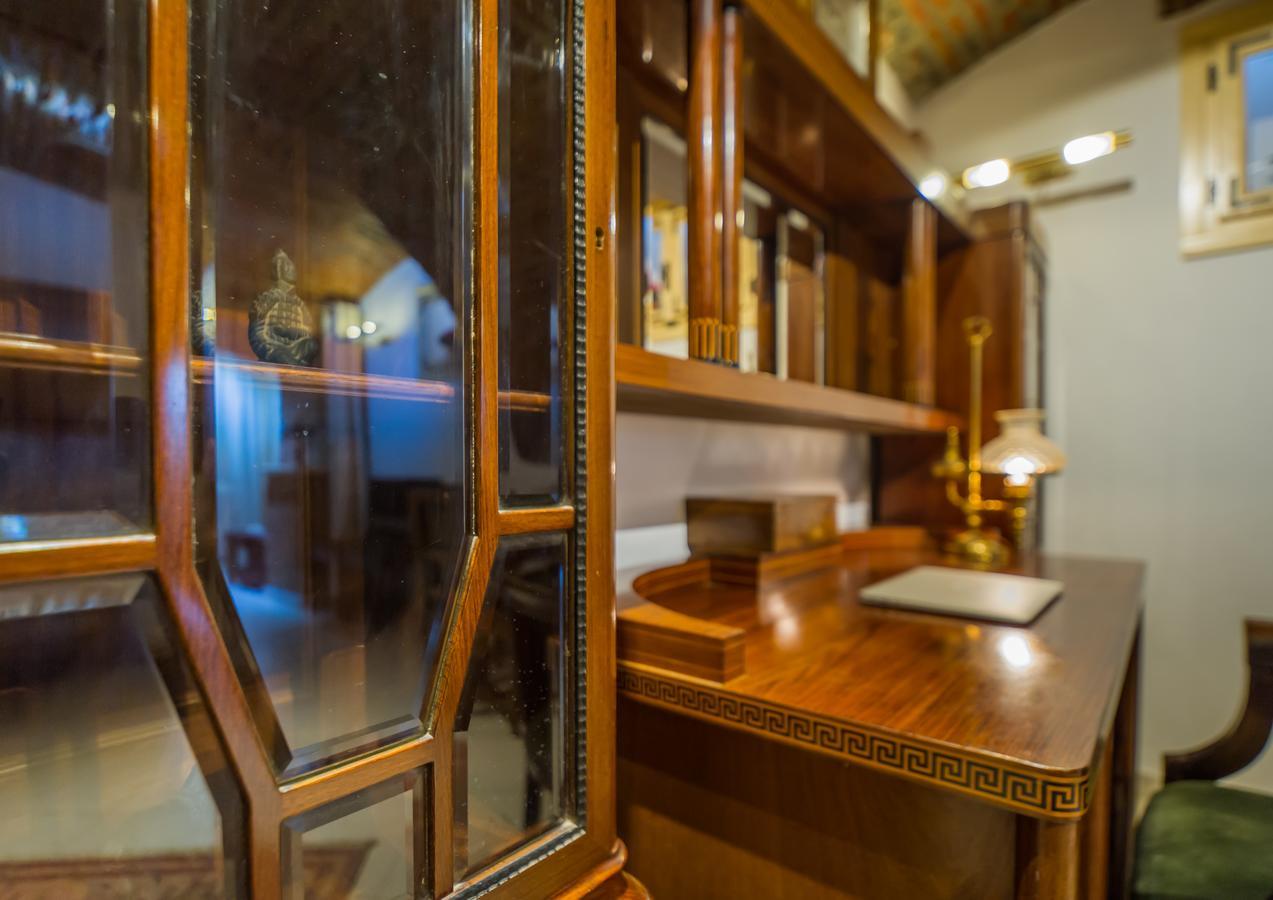 Kronhaus Брашов Экстерьер фото